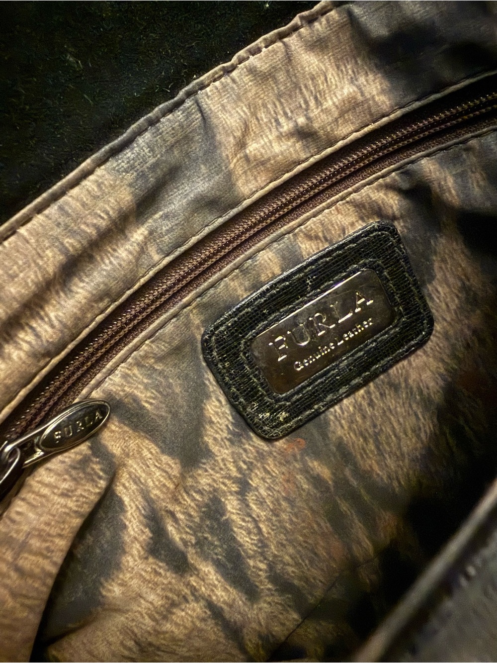 Furla Vintage Pebbled Leather Crossbody/Clutch - Picture 6 of 11